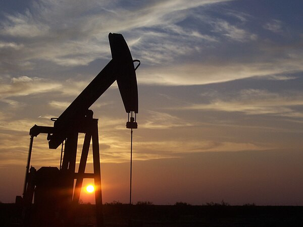 An oil well